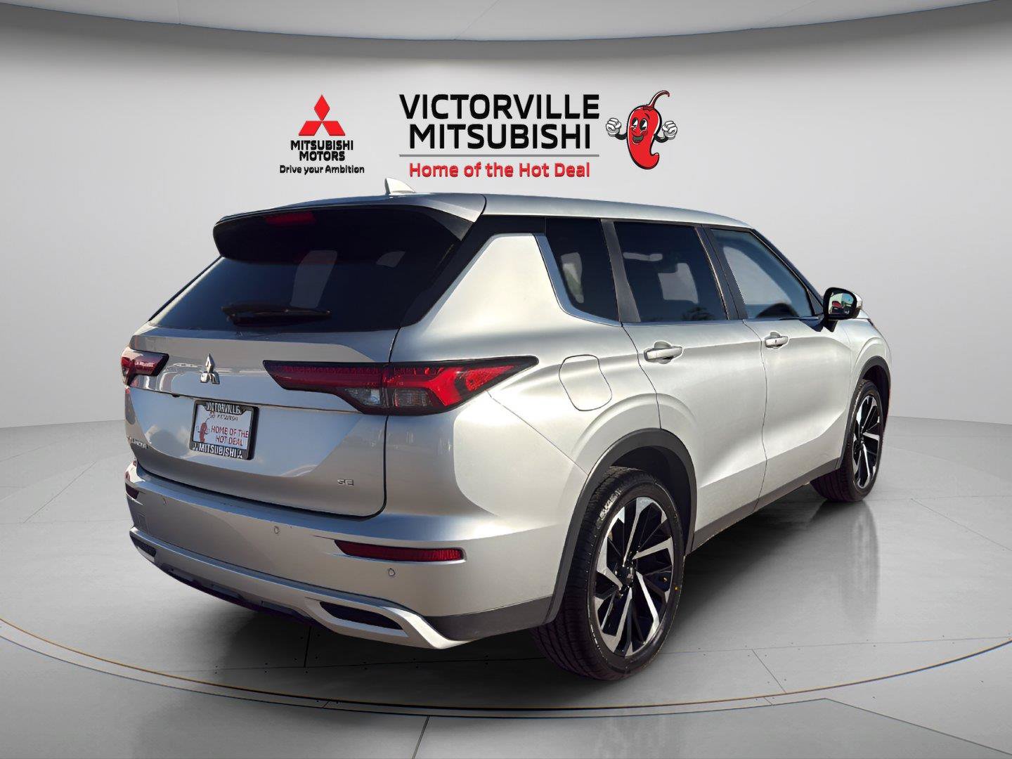 Used 2024 Mitsubishi Outlander SE FWD image 7