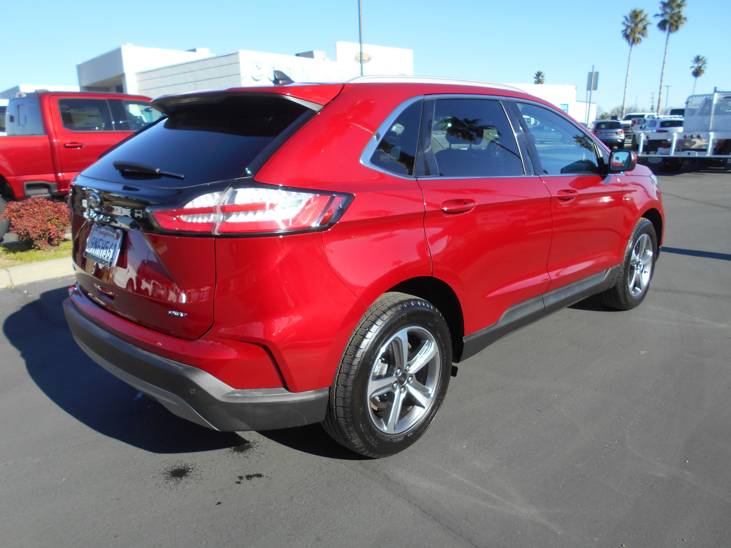 Used 2024 Ford Edge SEL w/ Convenience Package AWD/4WD image 8
