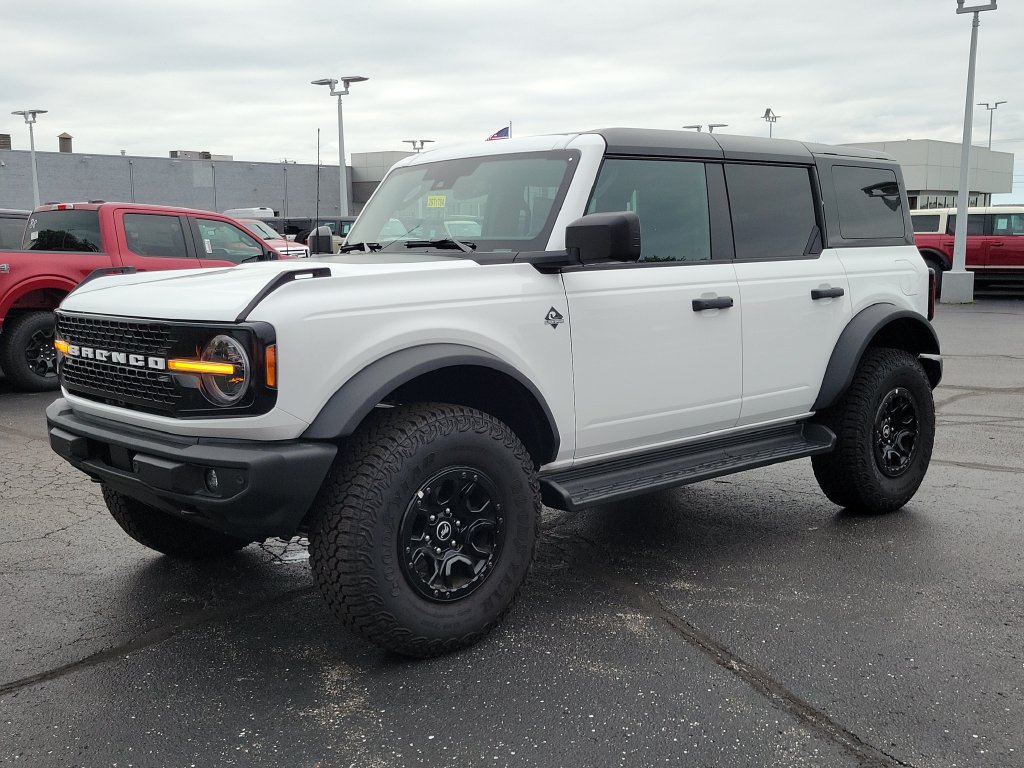 New 2026 Ford Bronco Outer Banks w/ Sasquatch Package AWD/4WD image 8