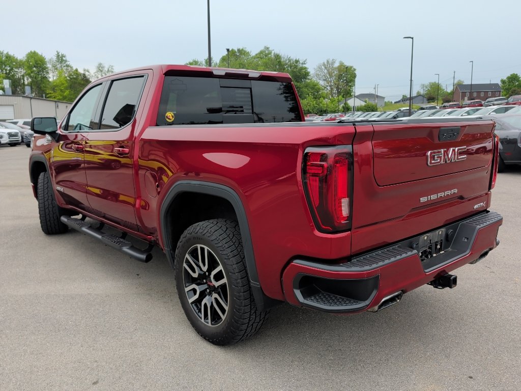 Used 2021 GMC Sierra 1500 AT4 w/ AT4 Preferred Package AWD/4WD image 3