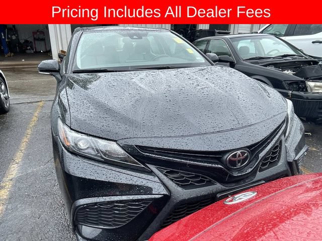Used 2024 Toyota Camry SE FWD image 13