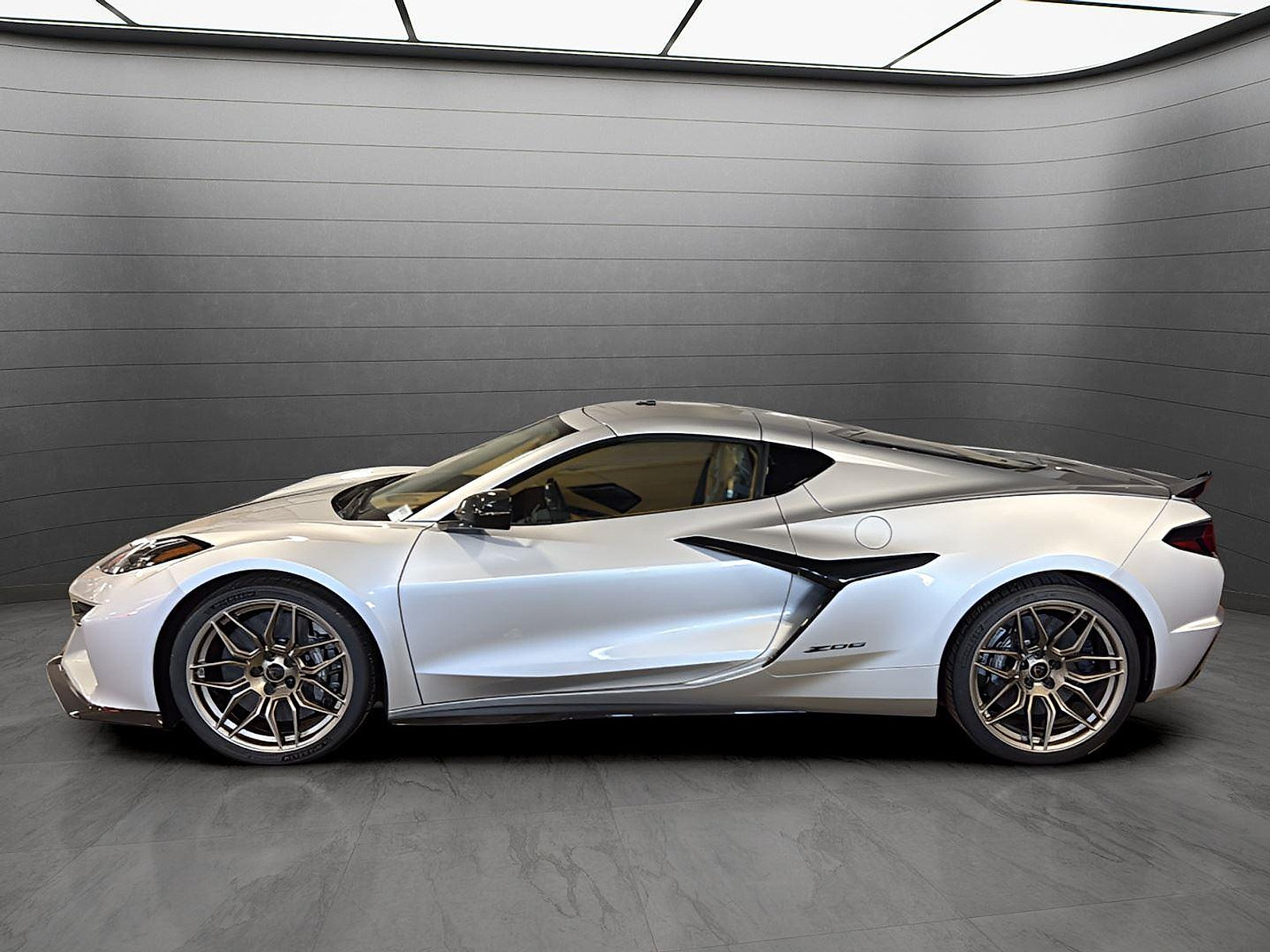 New 2026 Chevrolet Corvette Z06 w/ Stealth Interior Trim Package RWD video 2