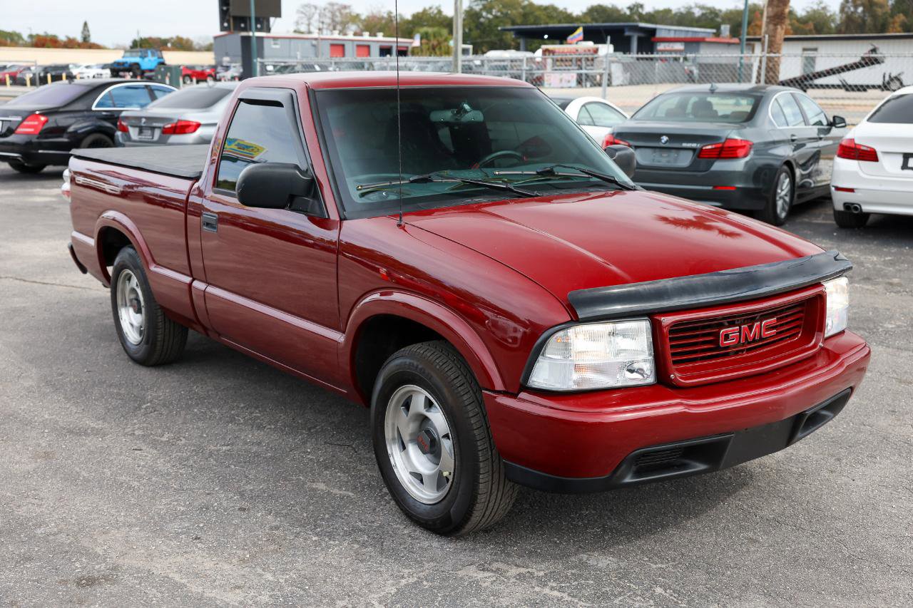 Used 2000 GMC Sonoma SLS w/ SLS Super Spec Pkg 1 image 15
