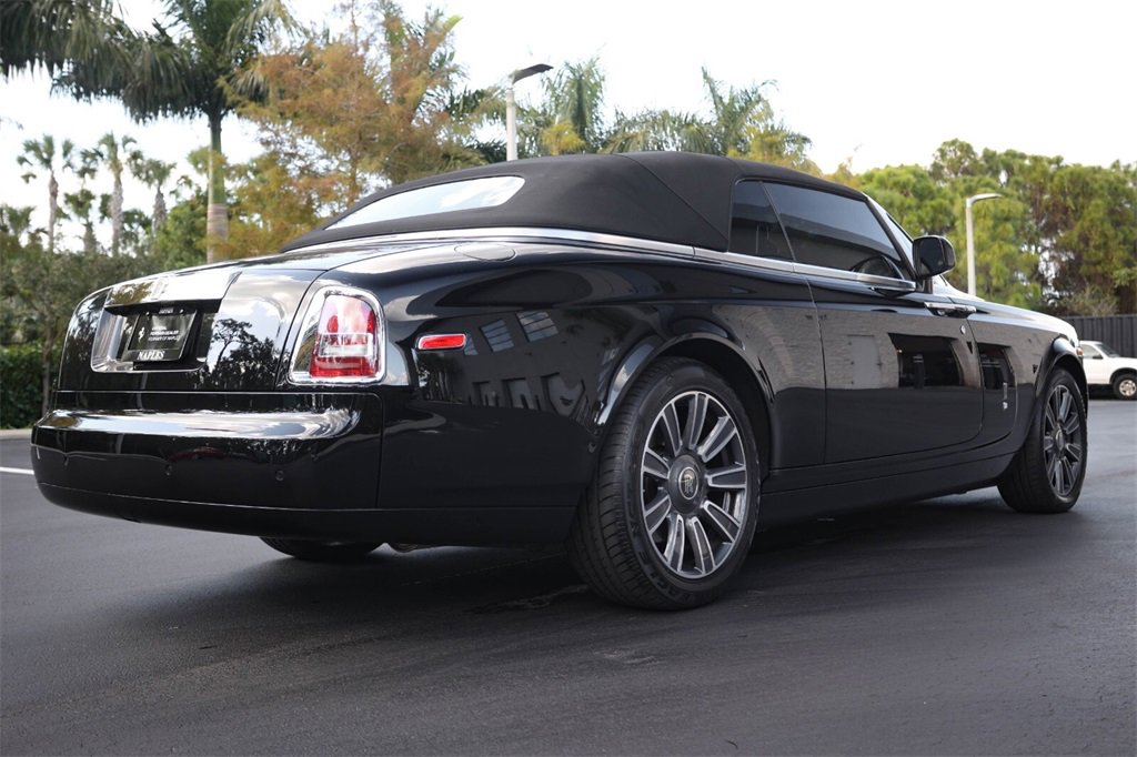 Used 2010 Rolls-Royce Phantom Drophead Coupe image 10