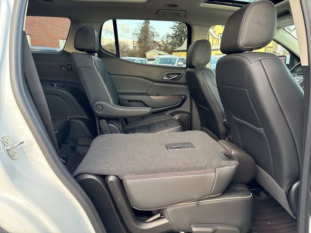 Used 2023 GMC Acadia Denali w/ Denali Technology Package image 41