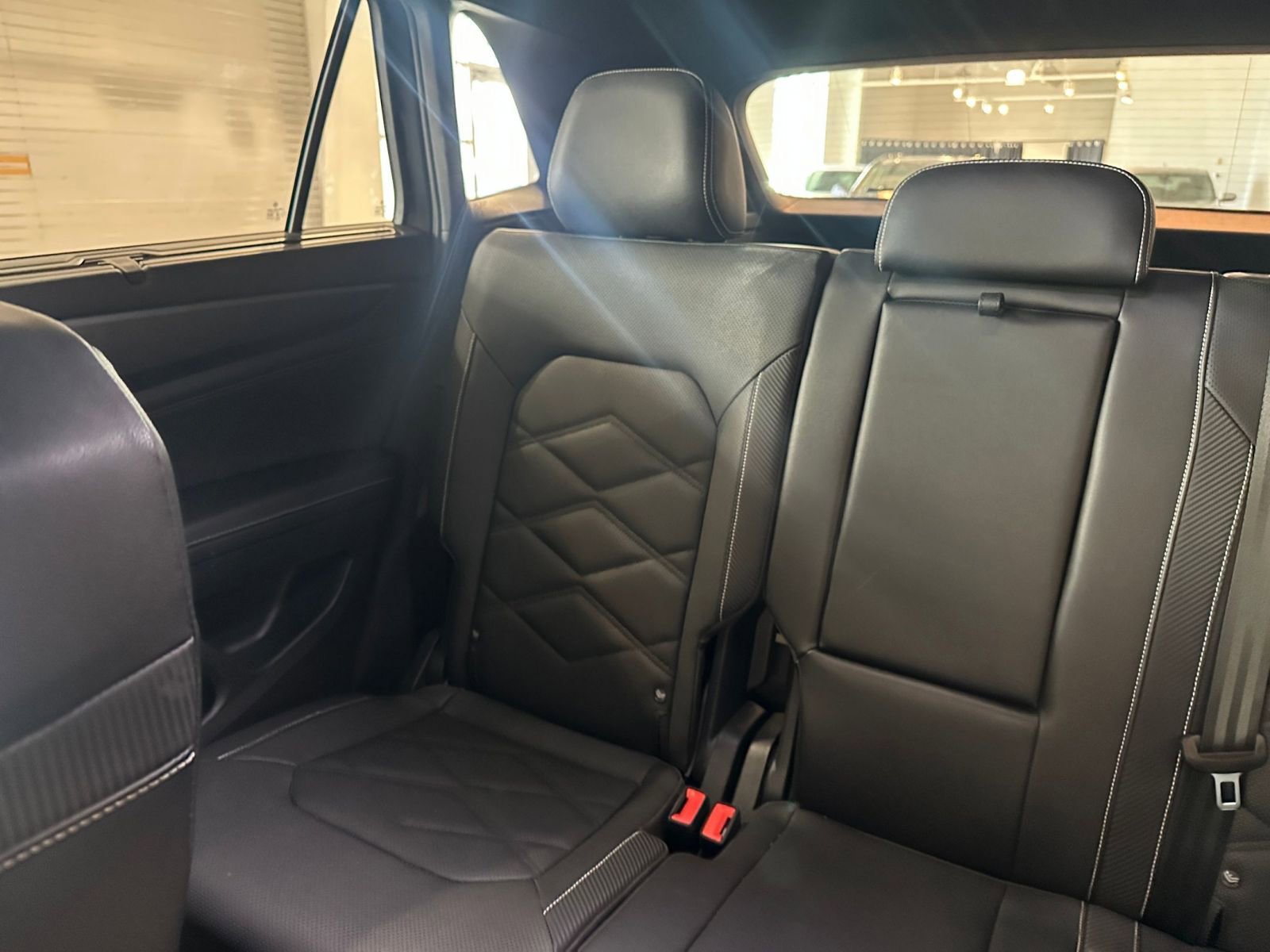 Used 2025 Volkswagen Atlas Cross Sport SE image 39