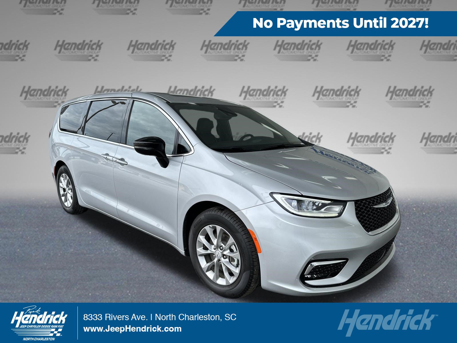 Used 2026 Chrysler Pacifica Limited FWD image 1
