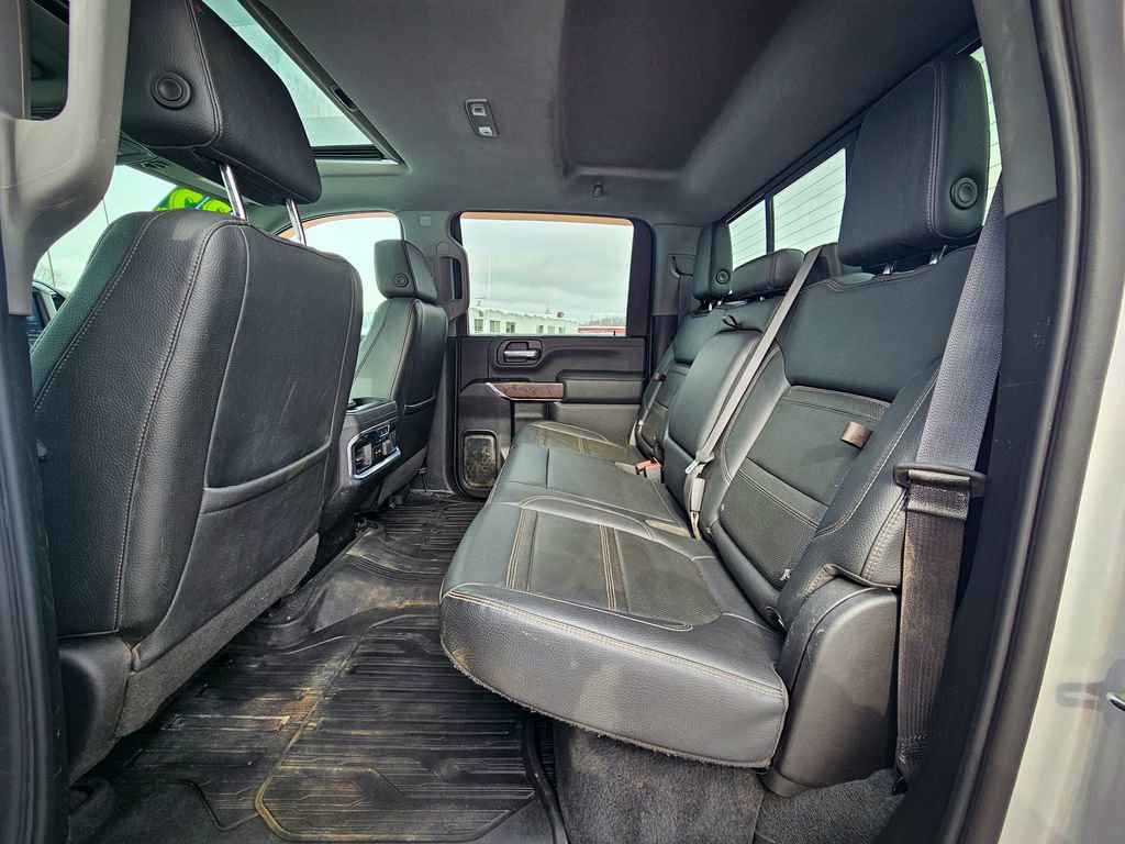 Used 2022 GMC Sierra 3500 Denali image 35