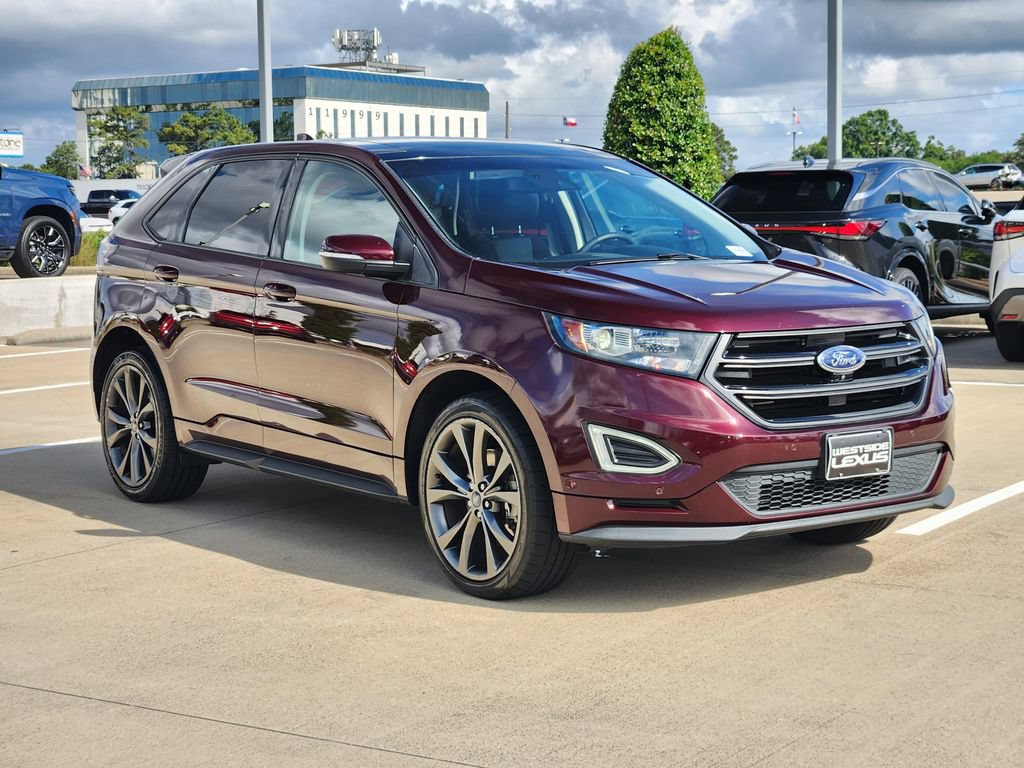 Used 2018 Ford Edge Sport w/ Equipment Group 401A AWD/4WD image 3