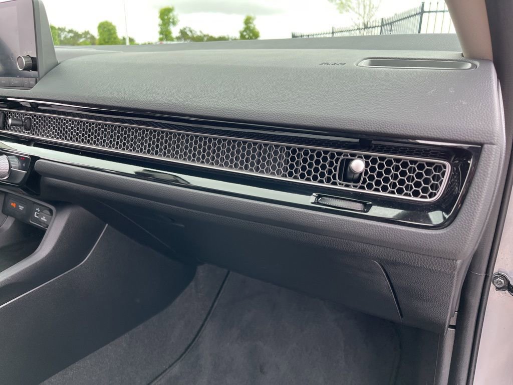 Certified 2022 Honda Civic EX-L image 28