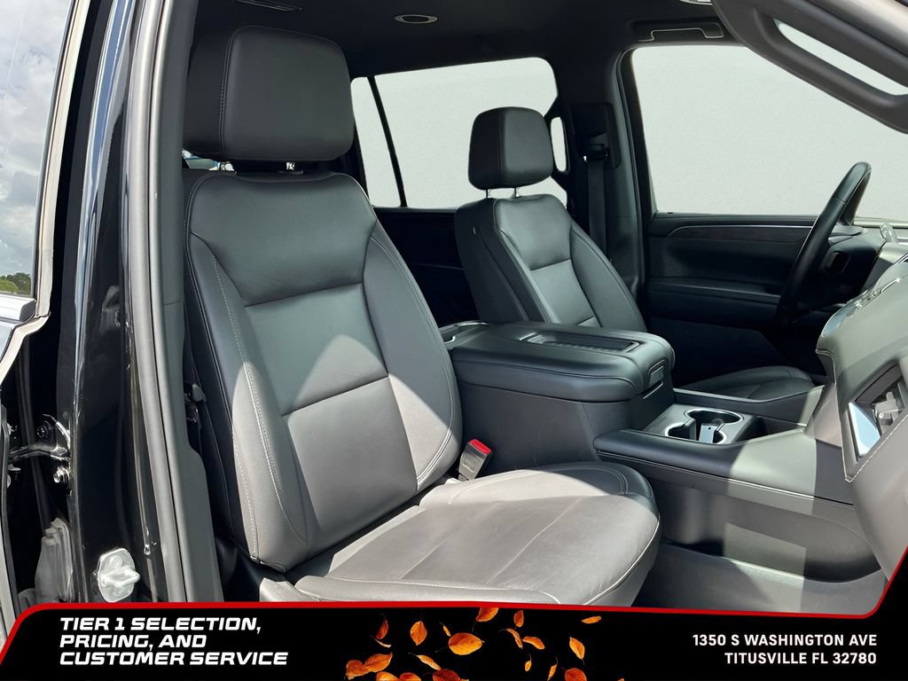 Used 2024 Chevrolet Suburban LT AWD/4WD image 13