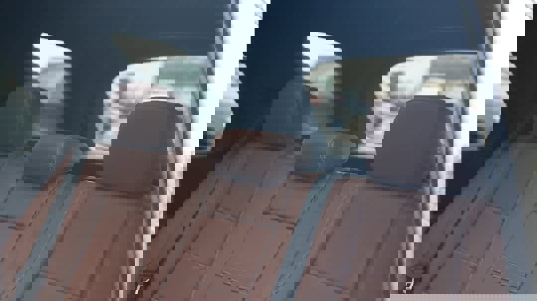 Used 2024 Mercedes-Benz GLE 350 4MATIC w/ Driver Assistance Package image 27