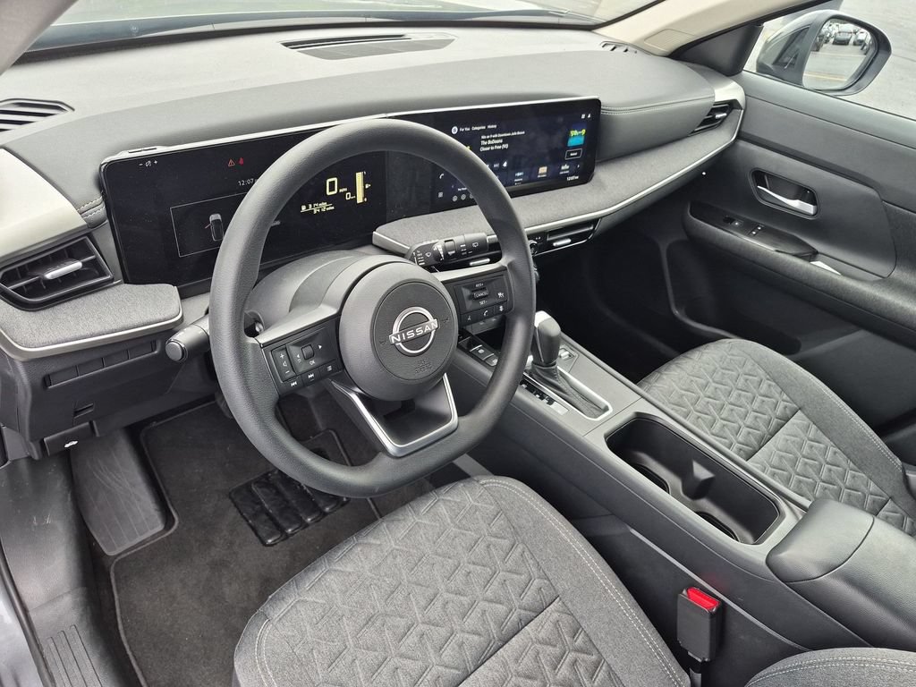 Used 2026 Nissan Kicks SV AWD/4WD image 10