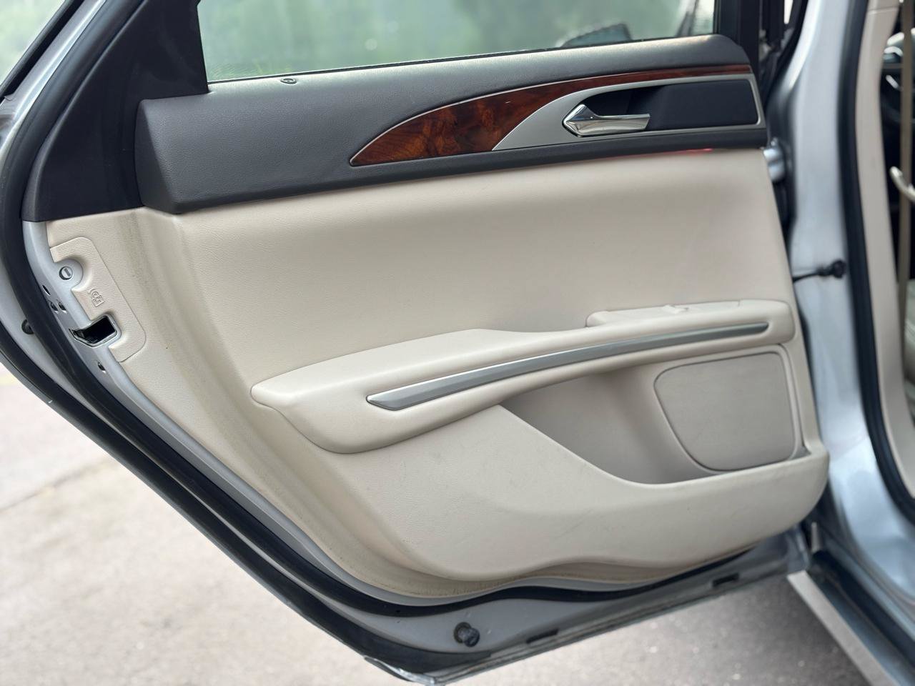 Used 2016 Lincoln MKZ AWD w/ Equipment Group 300A Reserve image 28