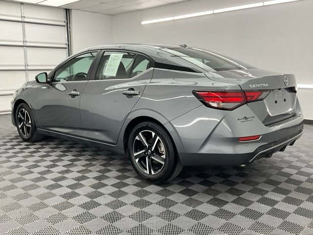 Used 2025 Nissan Sentra SV image 20