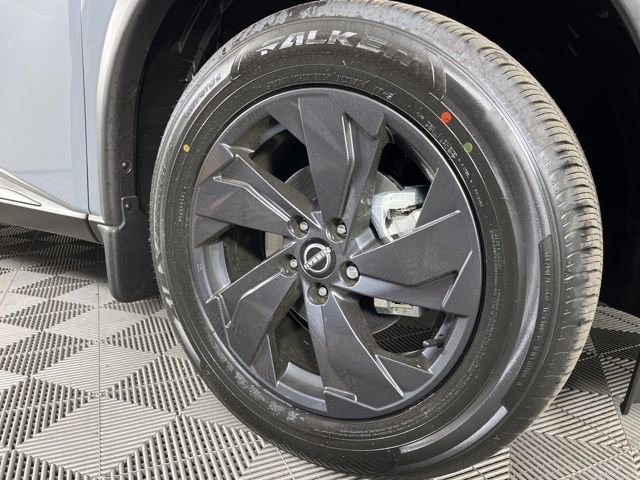 New 2026 Nissan Rogue SV FWD image 14
