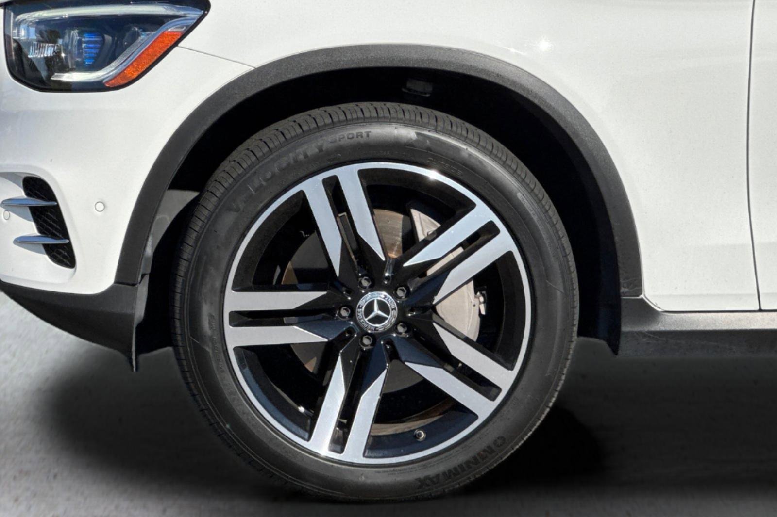 Used 2021 Mercedes-Benz GLC 300 4MATIC Coupe image 33