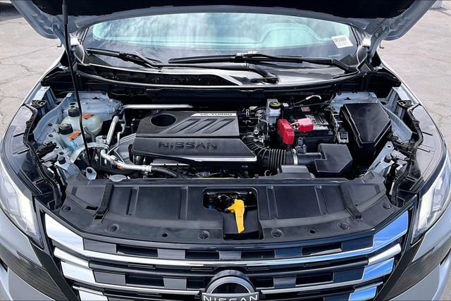 Certified 2024 Nissan Rogue SV image 29