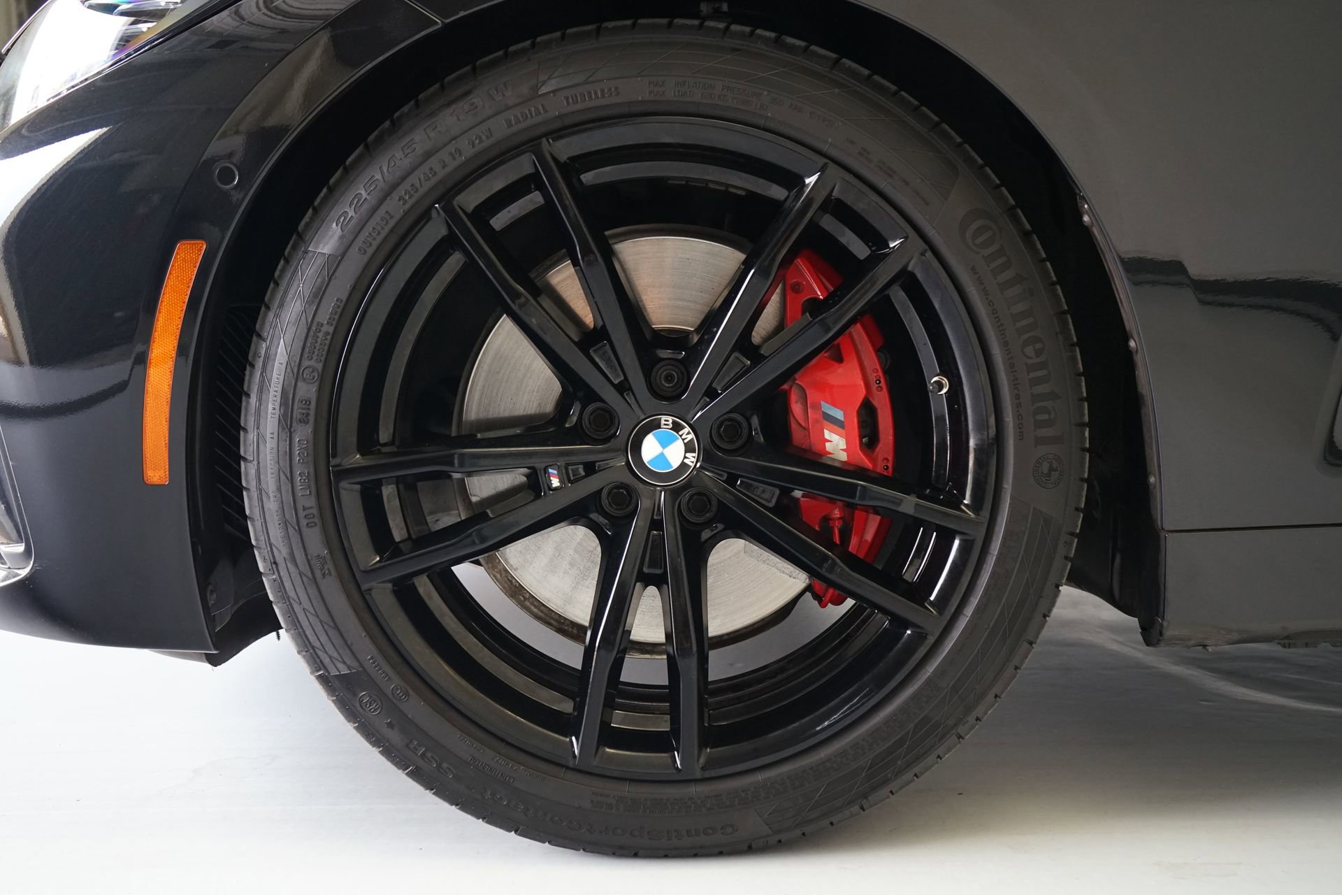 Used 2023 BMW M440i Convertible w/ Premium Package RWD image 31