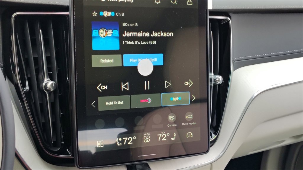 New 2026 Volvo XC60 B5 Ultra w/ Climate Package image 22