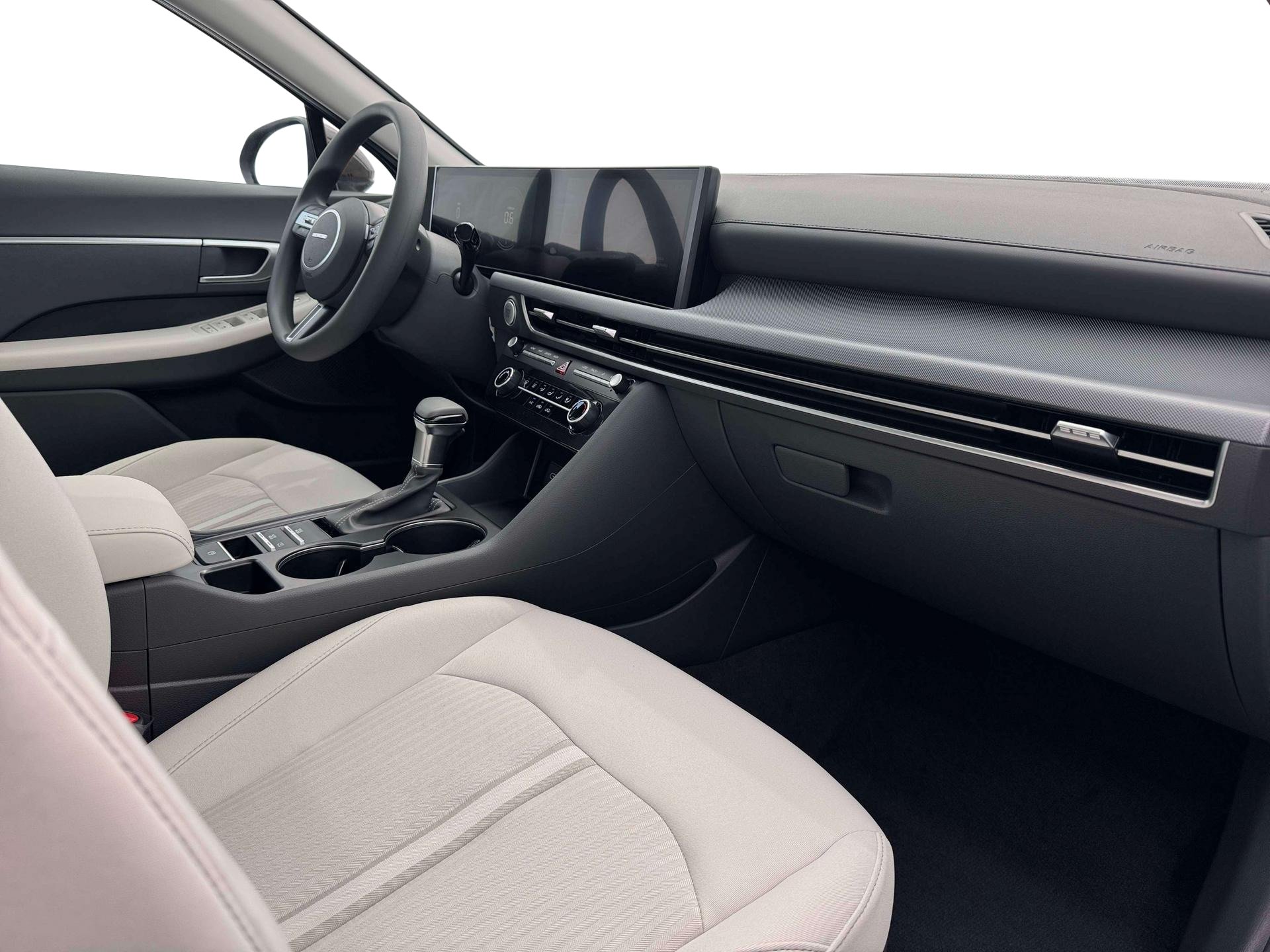 New 2026 Hyundai Sonata SE FWD image 15