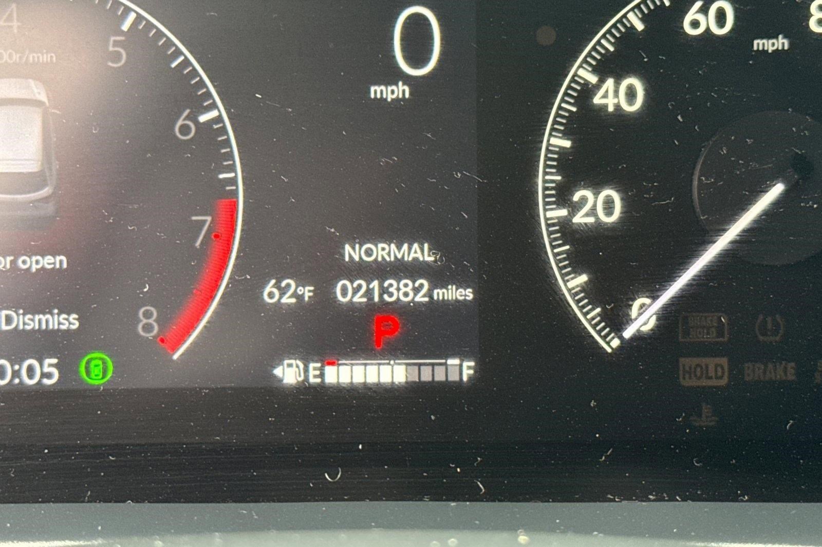 Used 2025 Honda HR-V LX image 18