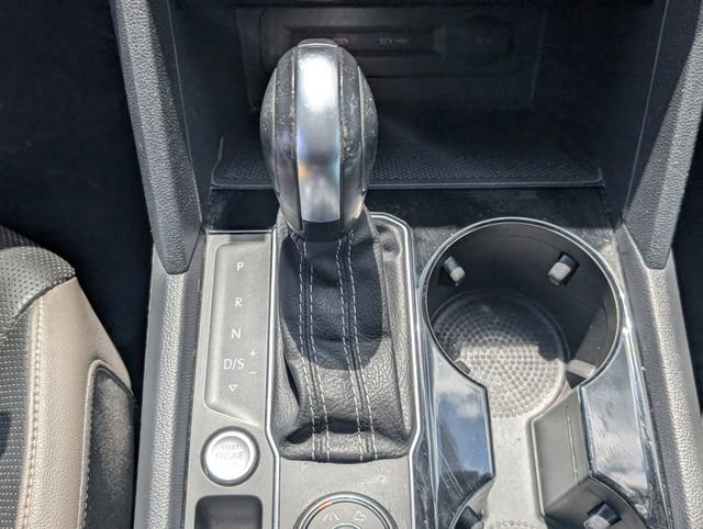 Used 2022 Volkswagen Atlas SEL Premium image 21