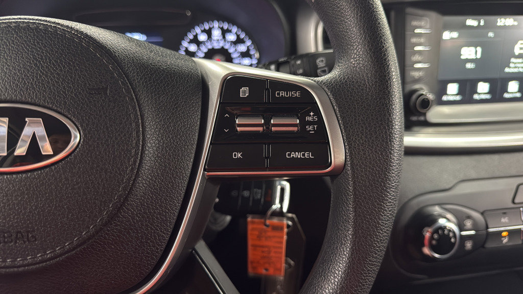 Used 2020 Kia Sorento L FWD image 23