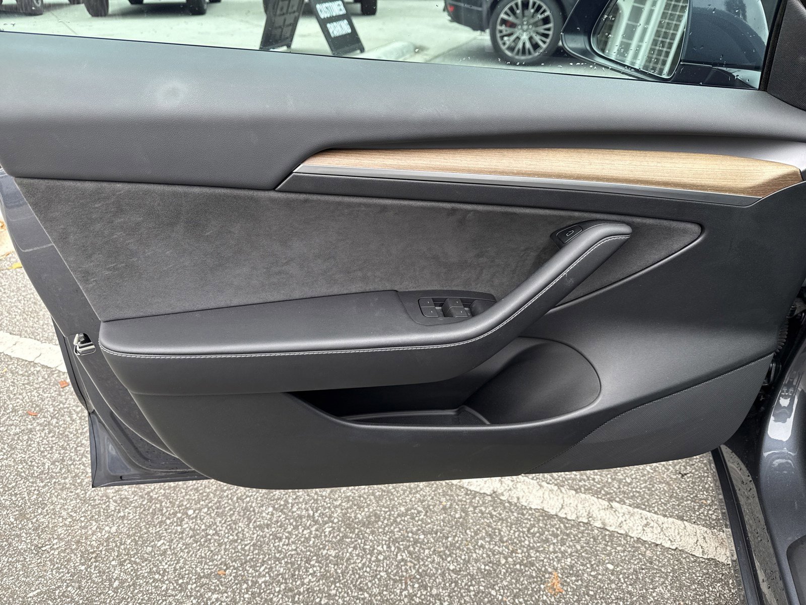 Used 2023 Tesla Model 3 Performance image 15