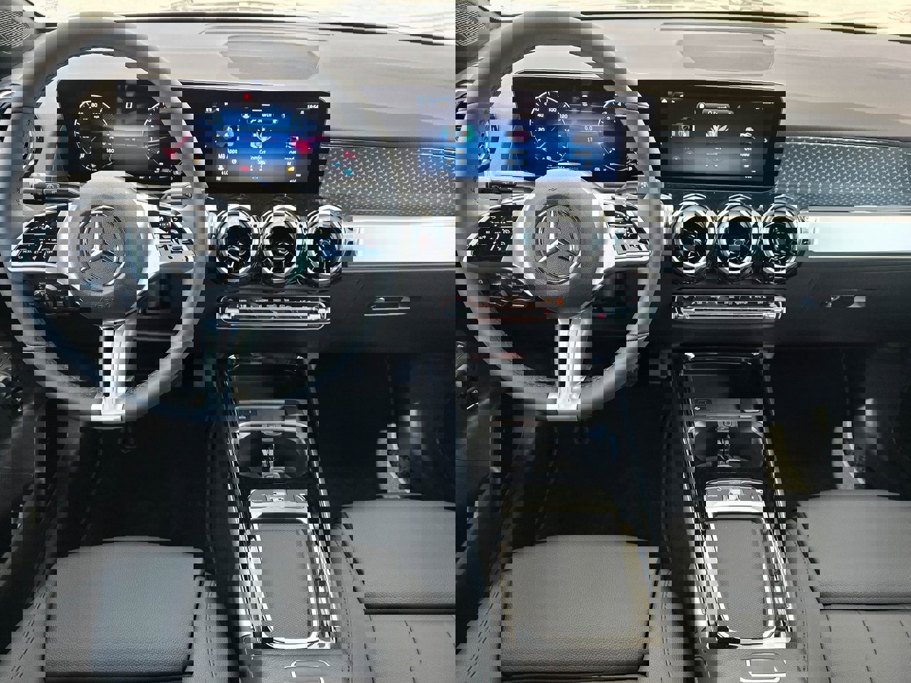 New 2026 Mercedes-Benz GLB 250 4MATIC image 31