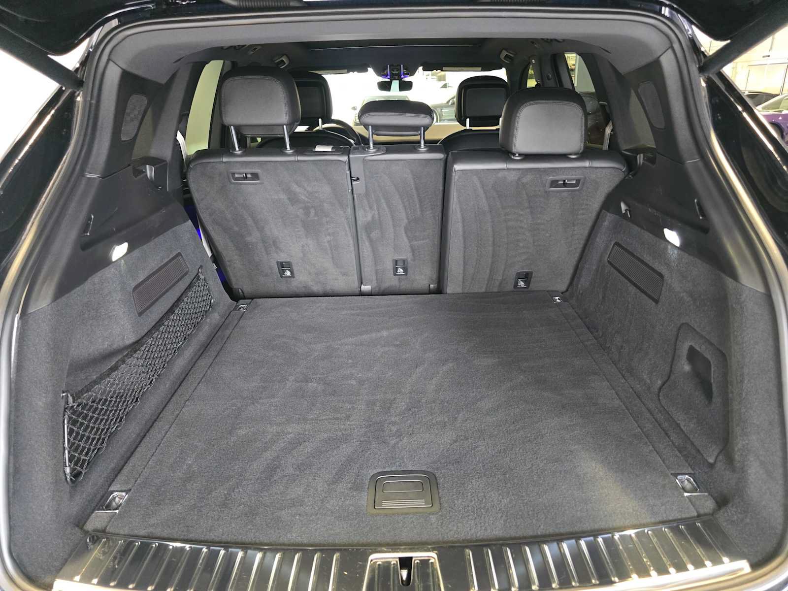 Used 2022 Porsche Cayenne Platinum Edition AWD/4WD image 15