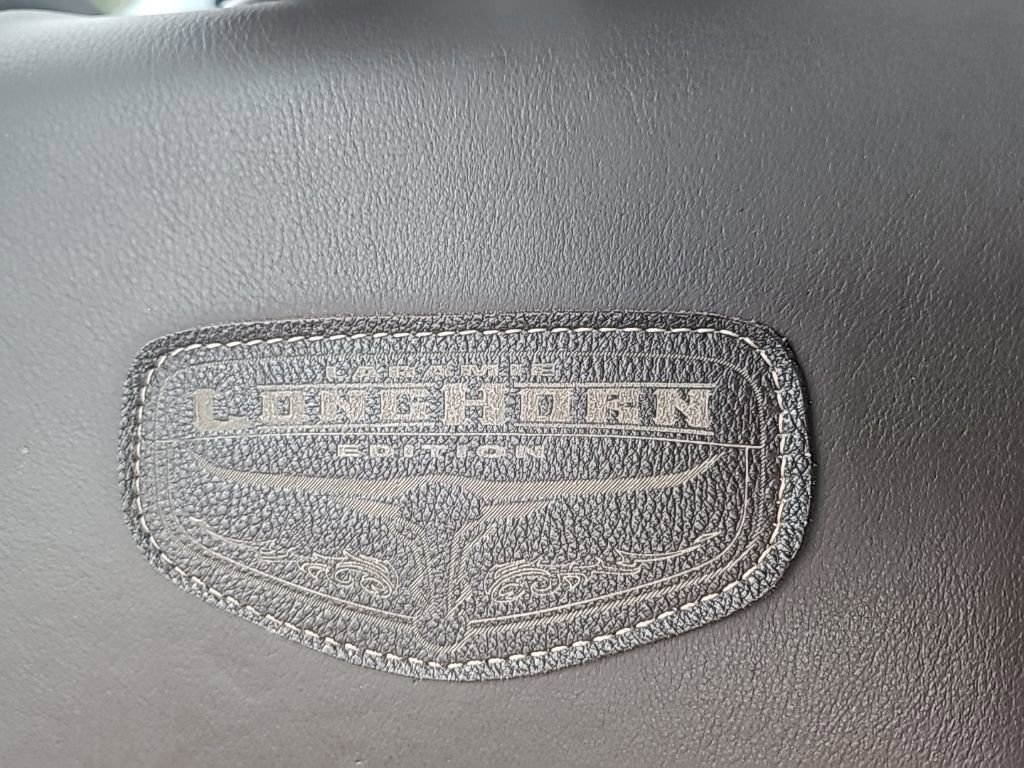 Used 2017 RAM 1500 Laramie Longhorn image 21