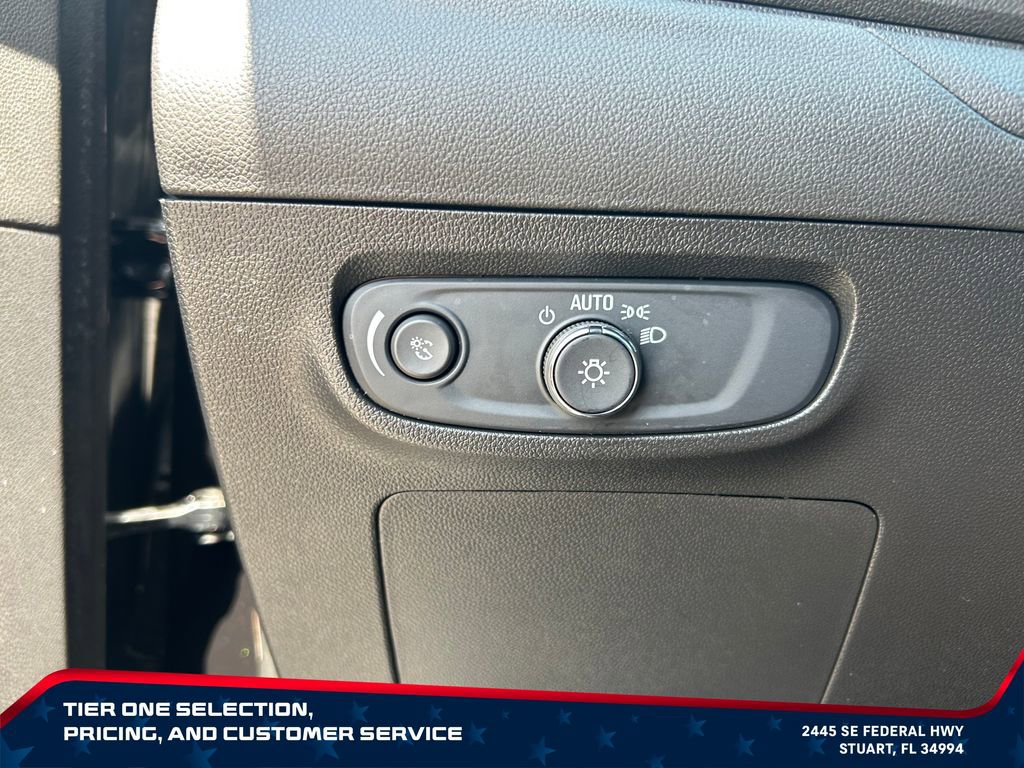 Used 2024 Buick Encore GX Preferred w/ Comfort Package AWD/4WD image 18