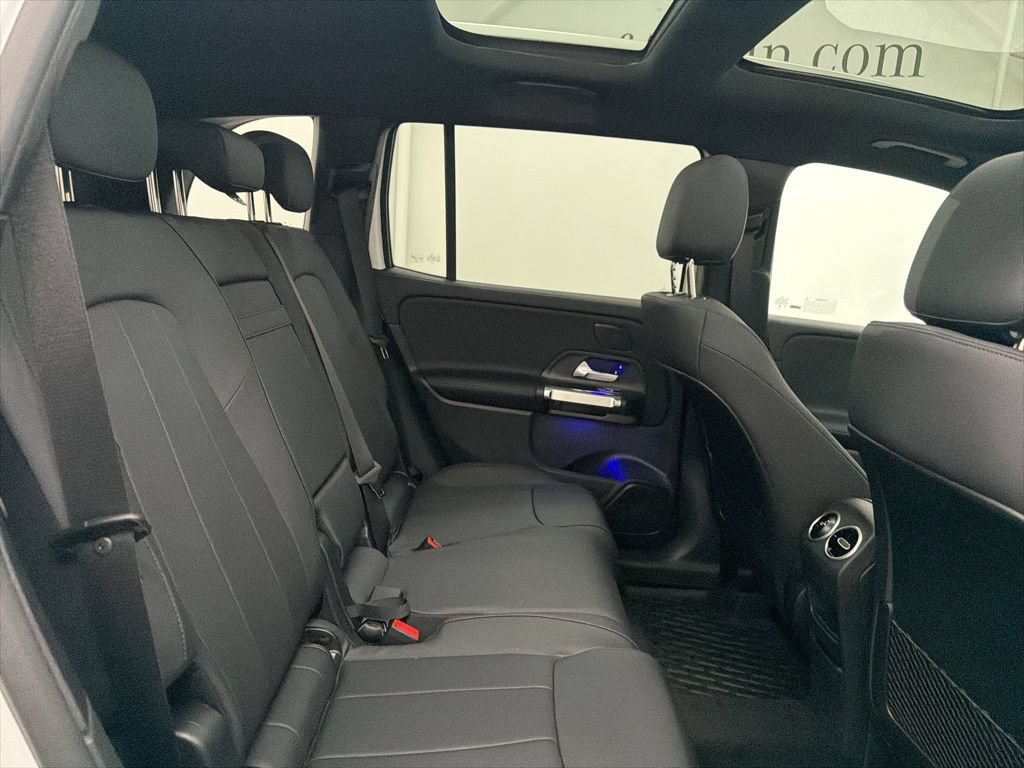 Used 2026 Mercedes-Benz GLB 250 image 26