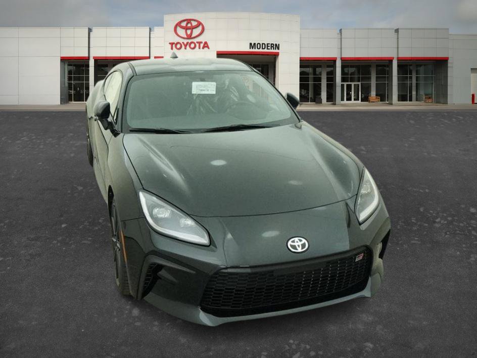 New 2026 Toyota GR86 Premium RWD image 8