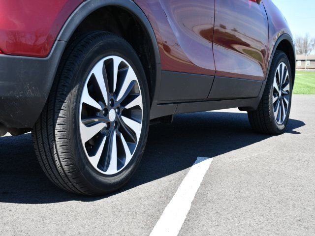 Used 2021 Buick Encore Preferred image 9