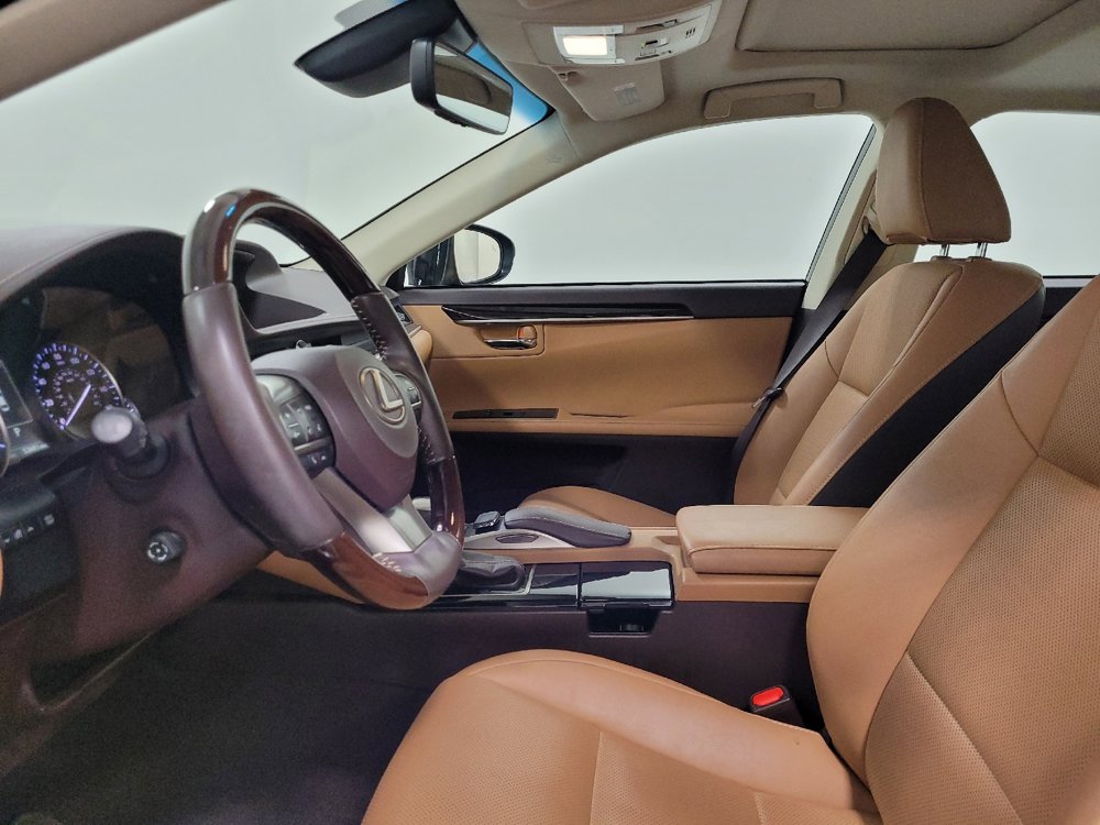 Used 2018 Lexus ES 350 w/ Navigation System Package image 17
