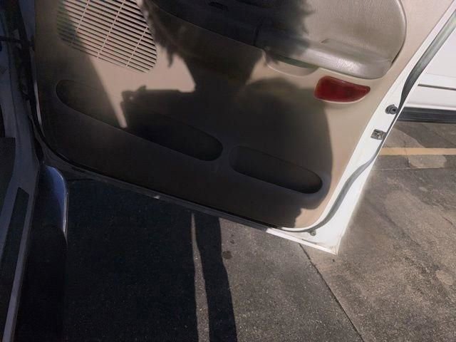 Used 2003 Ford F150 Lariat image 26