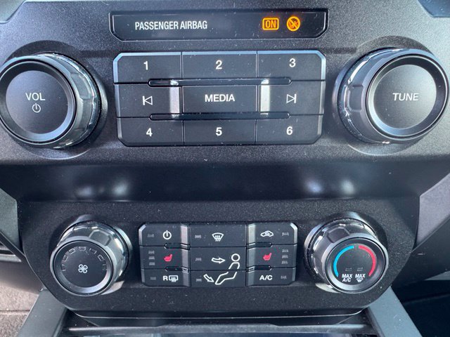 Used 2021 Ford F250 XLT w/ XLT Premium Package AWD/4WD image 13