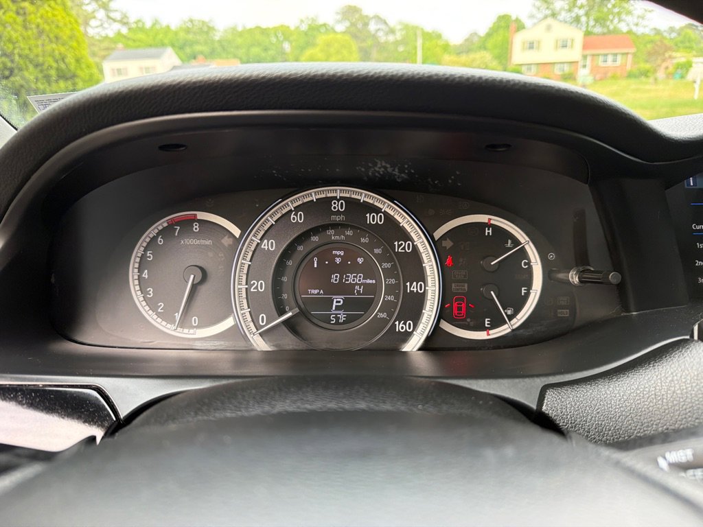Used 2016 Honda Accord LX image 30