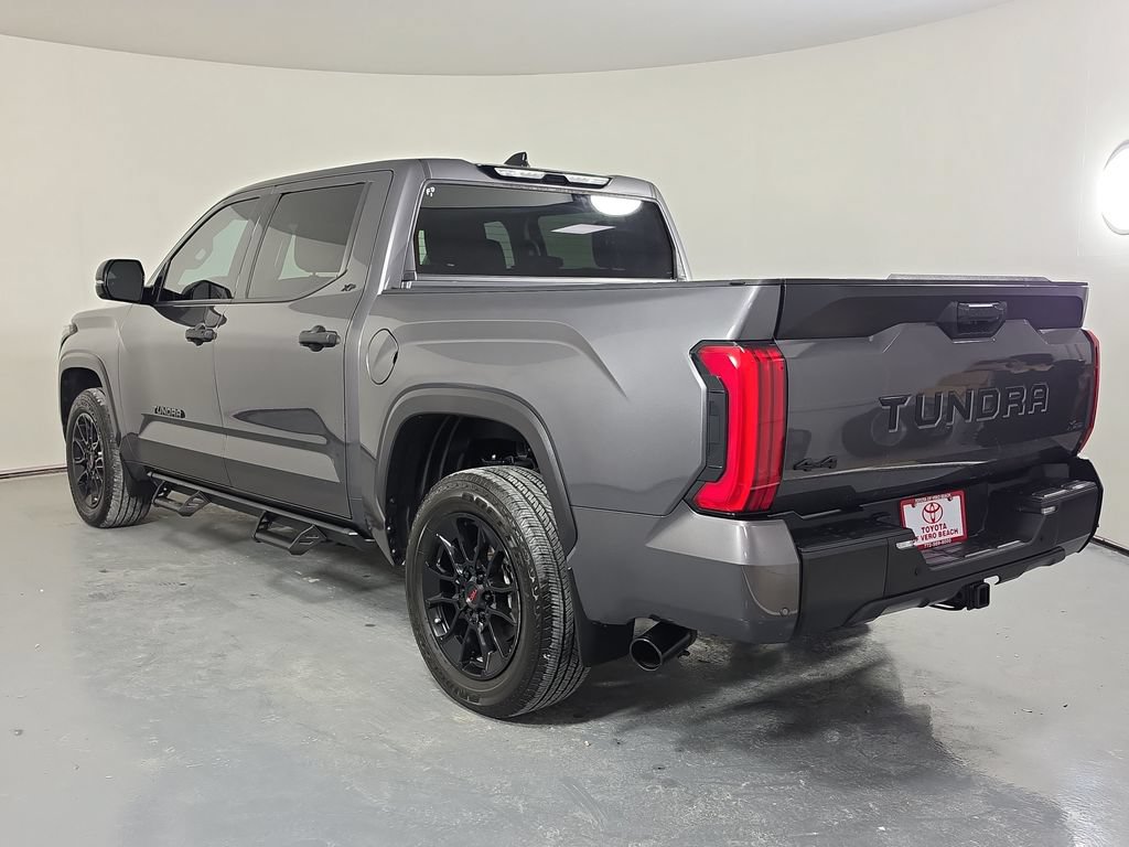 Used 2023 Toyota Tundra SR5 w/ SR5 Convenience Package AWD/4WD image 4