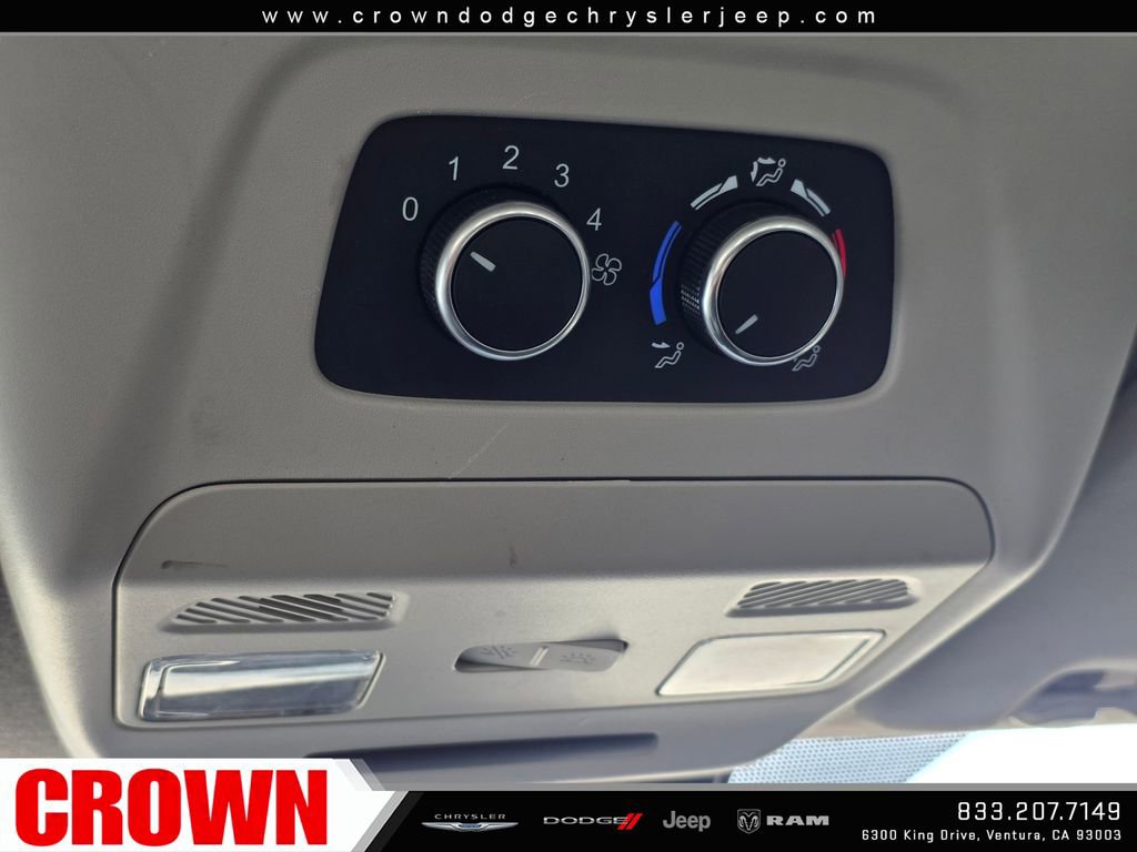 Used 2023 Ford Transit 350 XLT RWD image 16