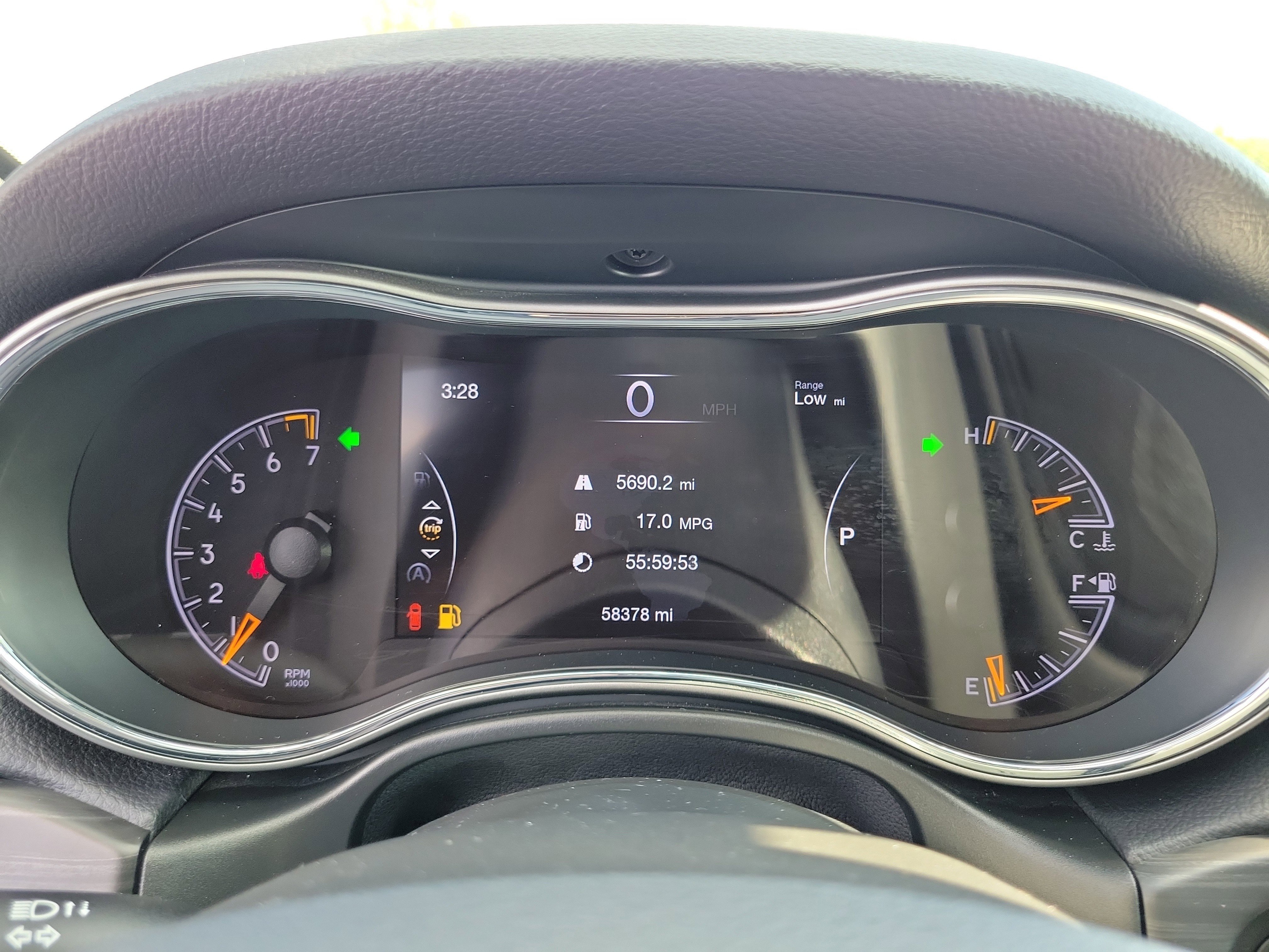 Used 2020 Jeep Grand Cherokee Altitude image 24