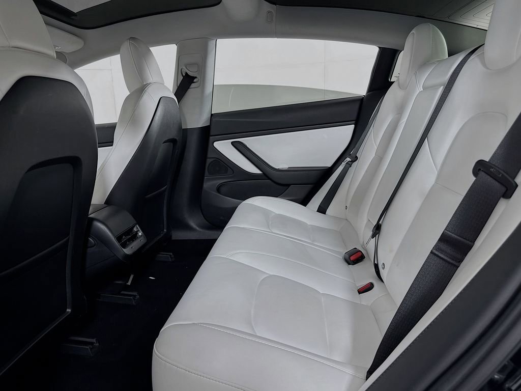 Used 2019 Tesla Model 3 Long Range image 11
