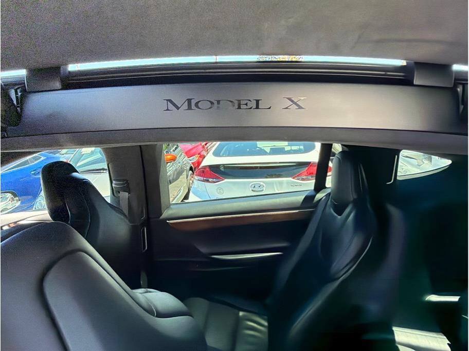 Used 2017 Tesla Model X 100D AWD/4WD image 23