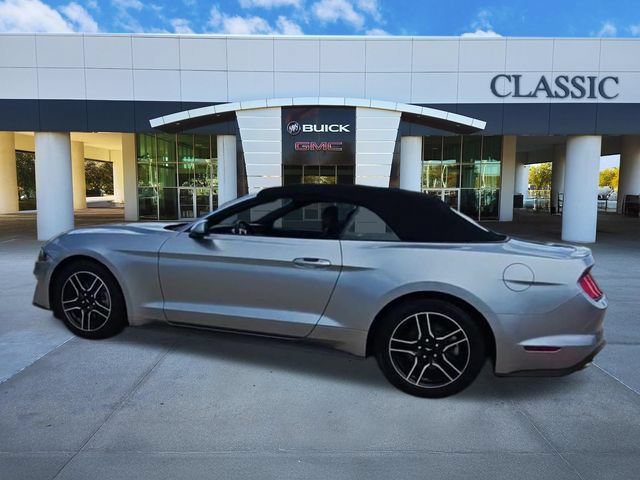 Used 2023 Ford Mustang Premium RWD image 5