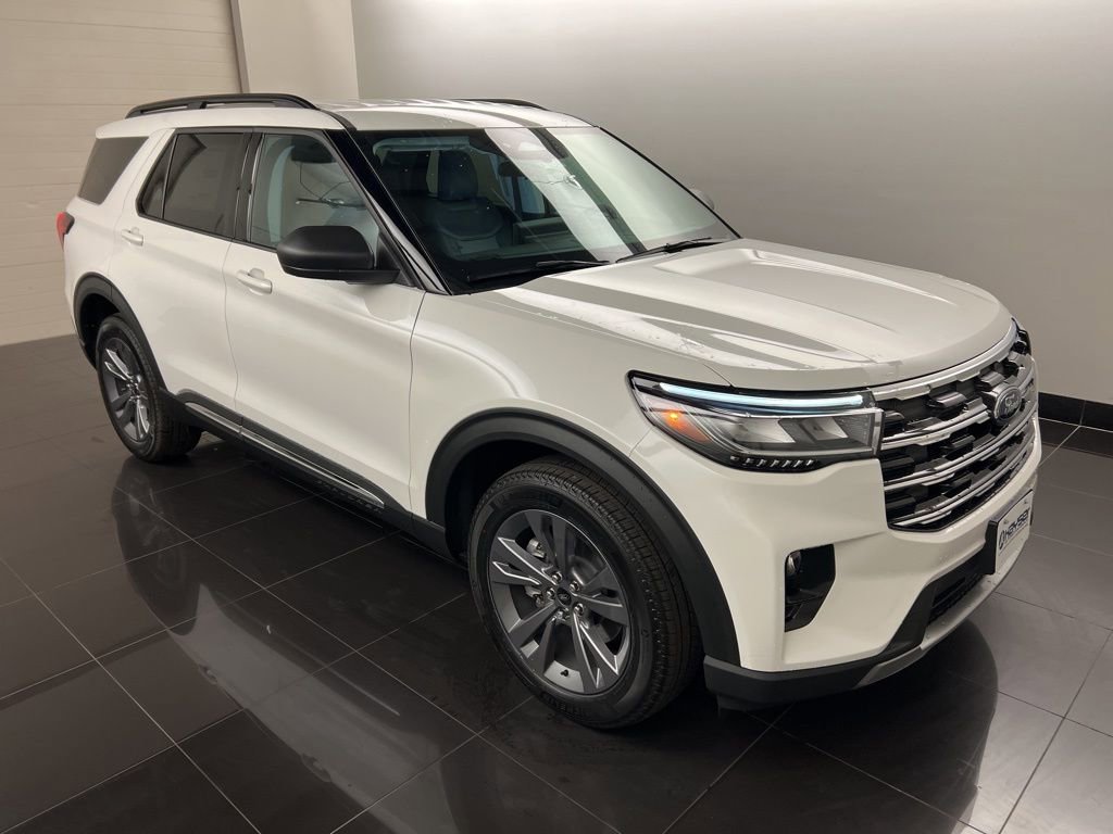 Used 2025 Ford Explorer Active w/ Active Comfort Package video 1
