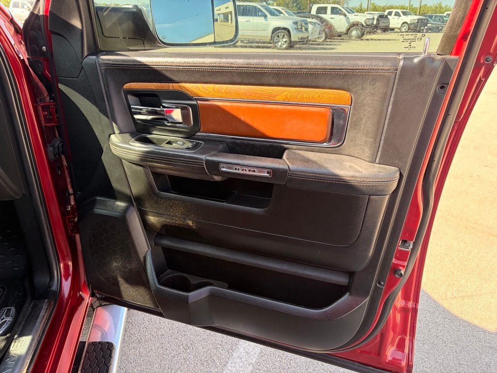 Used 2014 RAM 1500 Laramie Longhorn w/ Convenience Group AWD/4WD image 21