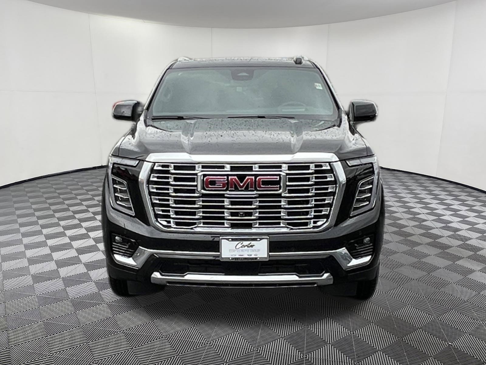 New 2026 GMC Yukon Denali w/ Sun & Power Step Package image 2