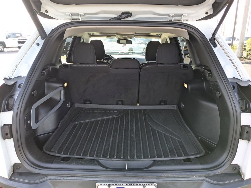 Used 2016 Jeep Cherokee Latitude w/ Comfort/Convenience Group image 13